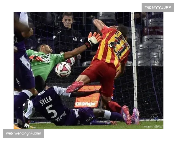 朗斯争冠主动权逐渐流失 多赛一场仍落后巴黎形势被动